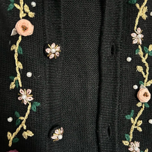 B P Design Size XL Black Embroidered Beaded Christmas Cardigan Sweater Vintage - Picture 3 of 12